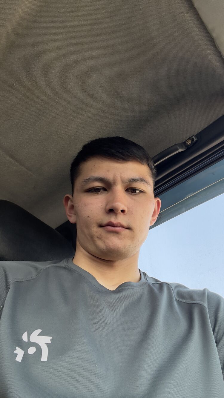  52140732  , 22 ,    