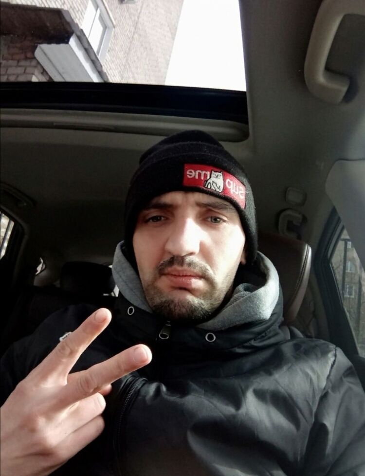 41432372  , 36 ,    