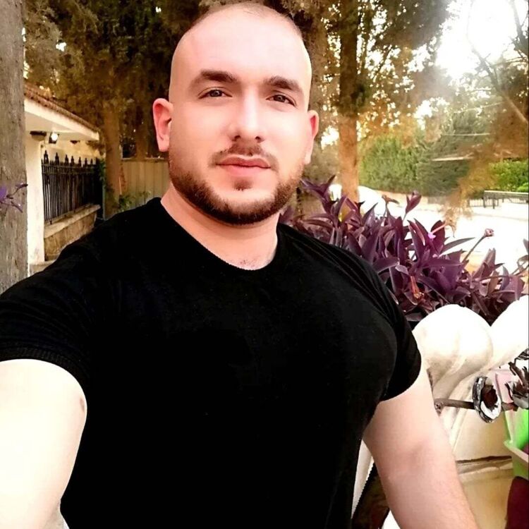  ,   Ammar, 33 ,   ,   