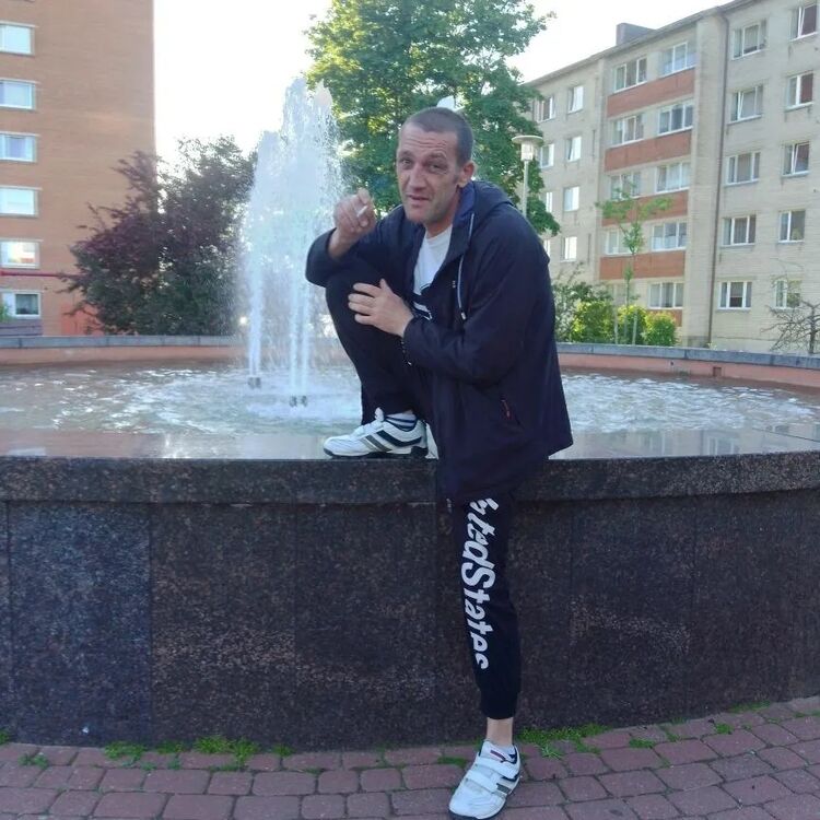  53579122  Andrey, 43 ,    