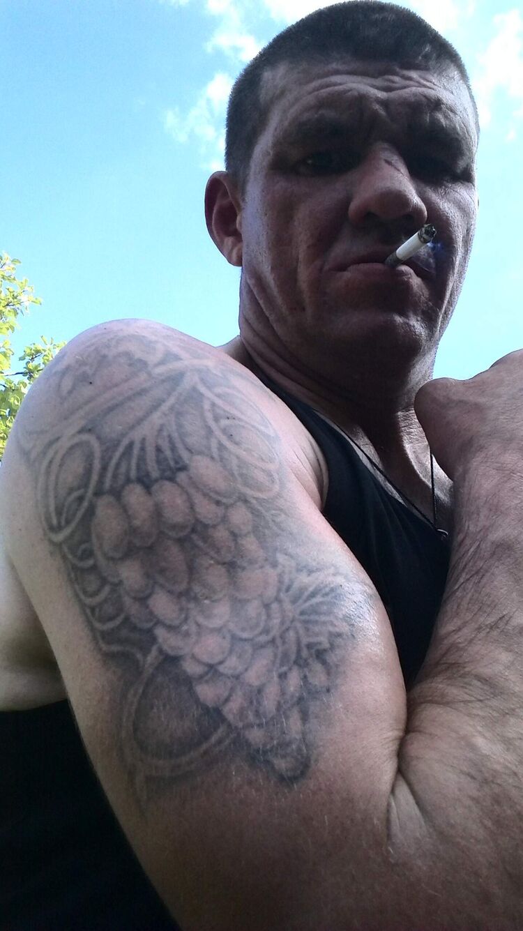  49699942  , 42 ,    