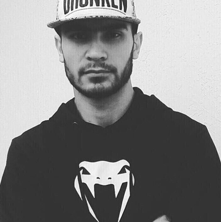  ,   Shaxa_Aze, 31 ,   ,   , c 