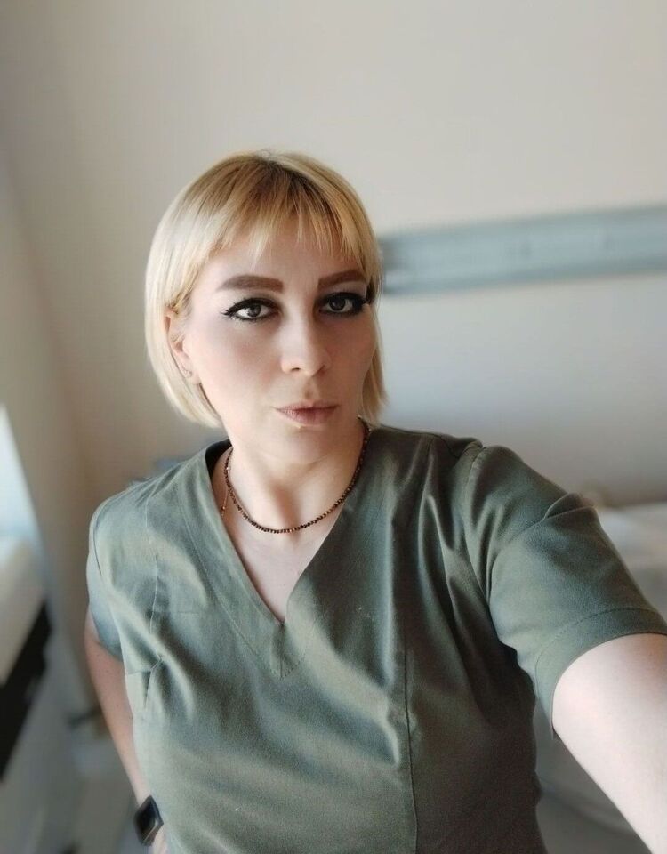  42879452  , 40 ,    