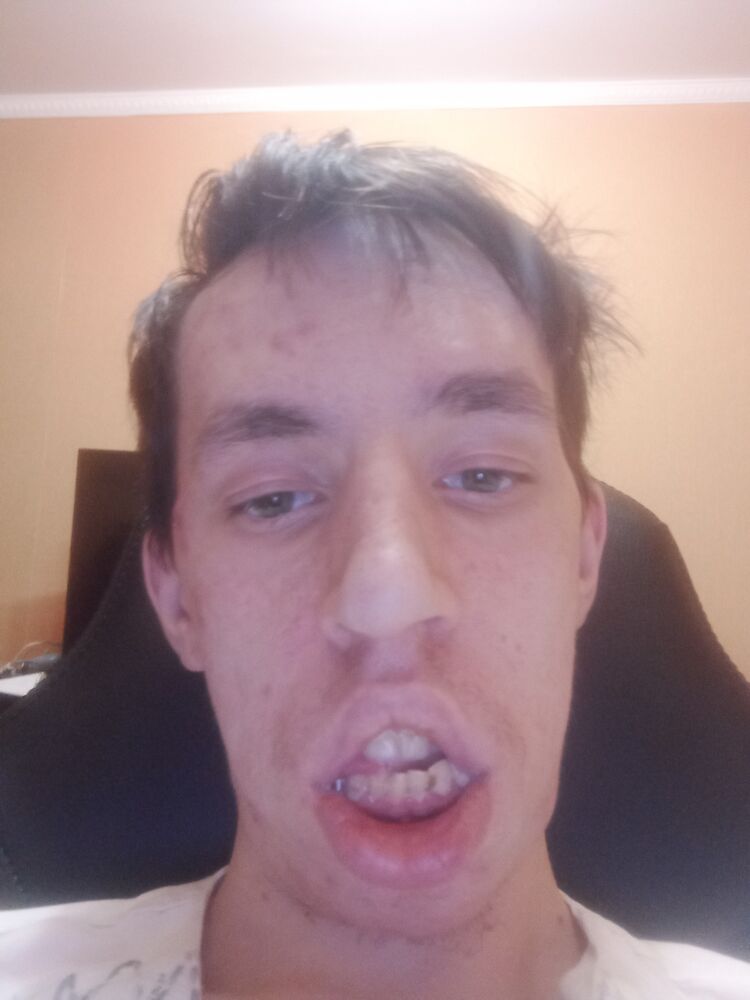  42242782  , 22 ,    