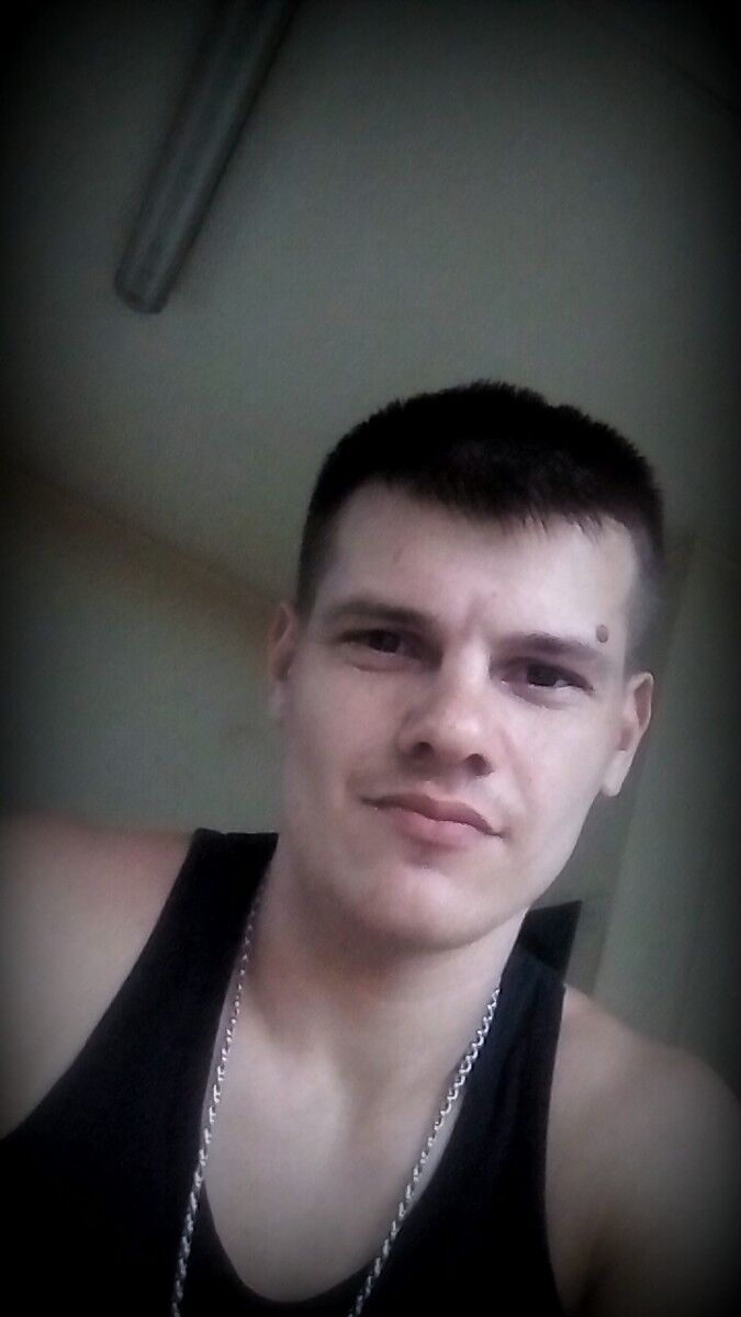  --,   Vladimir, 34 ,   