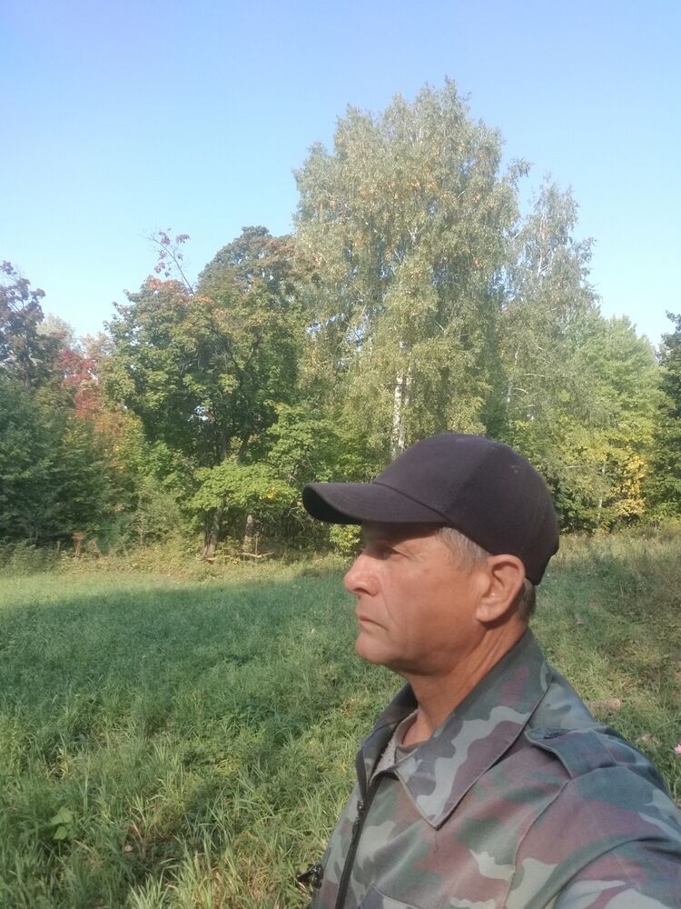  43891772  Sasha, 58 ,    