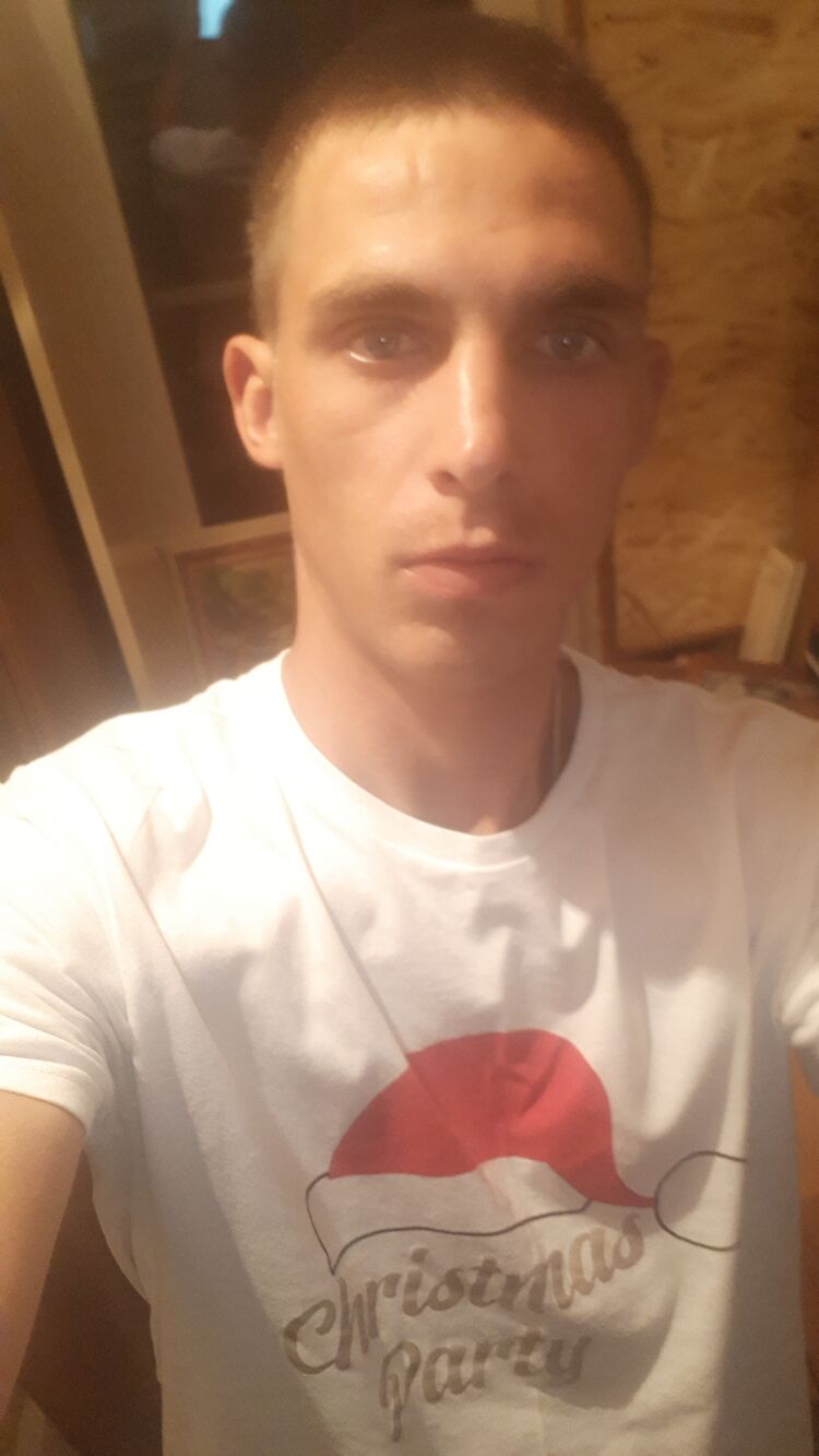  27197172   , 28 ,    