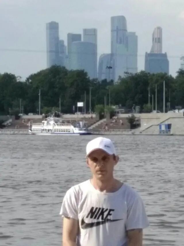  43624502  Sergey, 42 ,    