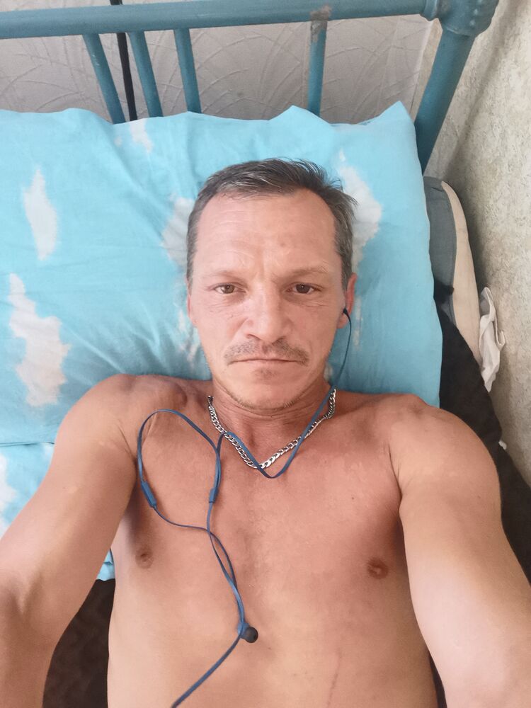  36852232  , 45 ,    