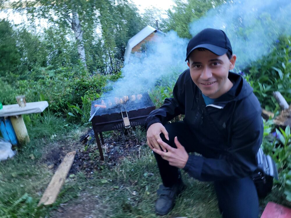  36981902  Yaroslav, 36 ,    