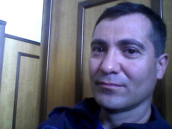  ,   Vitalii, 40 ,   