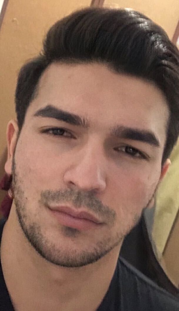  ,   Alan, 32 ,   ,   , c , 