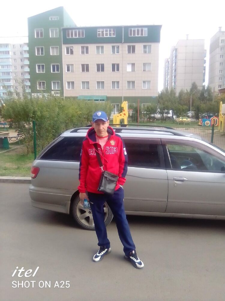  33335402  SERGEI, 51 ,    