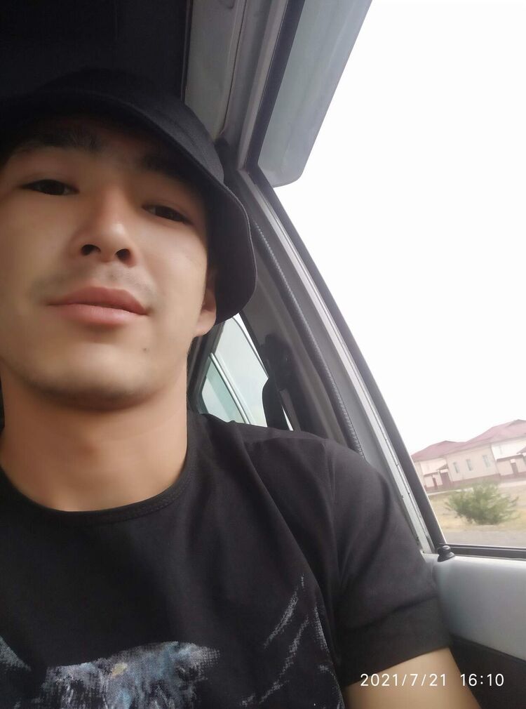  24058012  Muxammad, 28 ,    