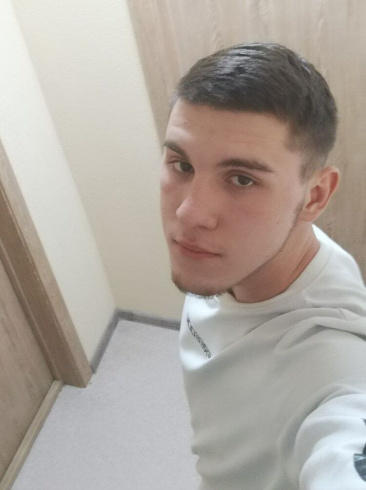  ,   German, 19 ,   ,   , c , 