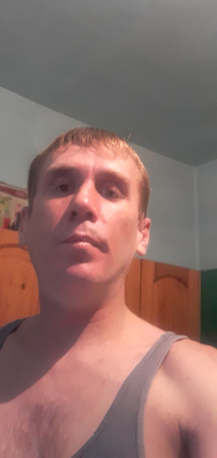  31822702  , 37 ,    