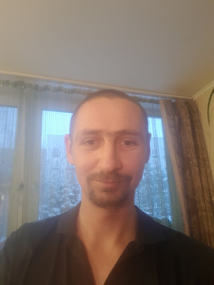  31648862  , 39 ,    