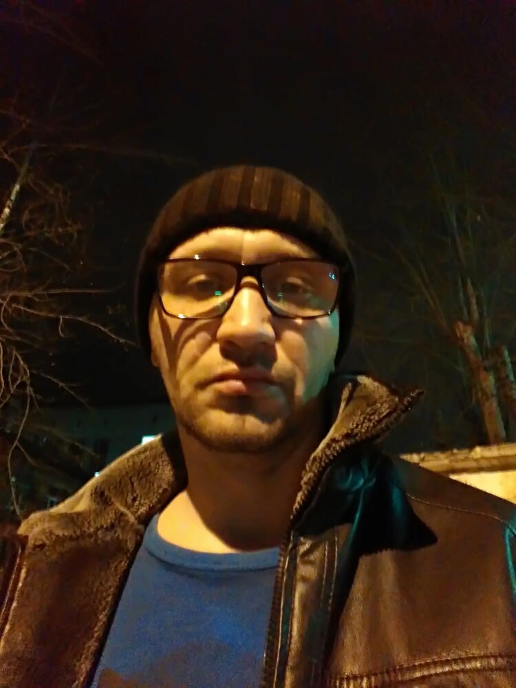  40026982  , 49 ,    