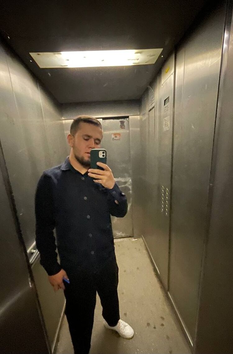  48275582  , 26 ,    
