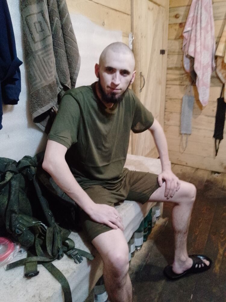  54515082  Dmitry, 23 ,     