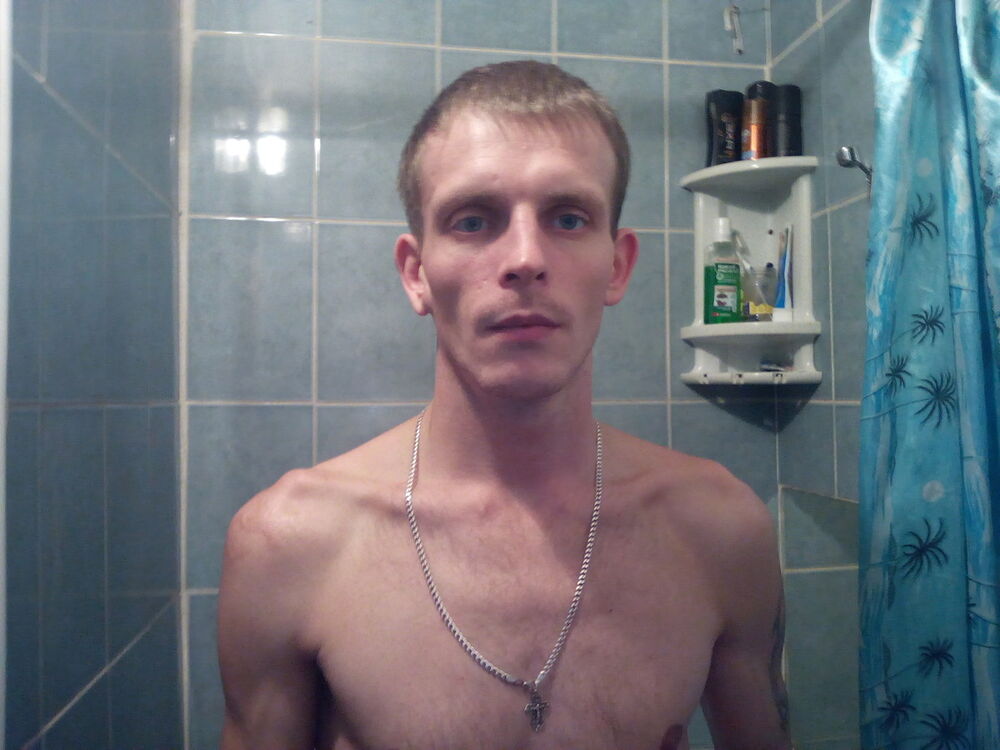  ,   Andrei, 33 ,   