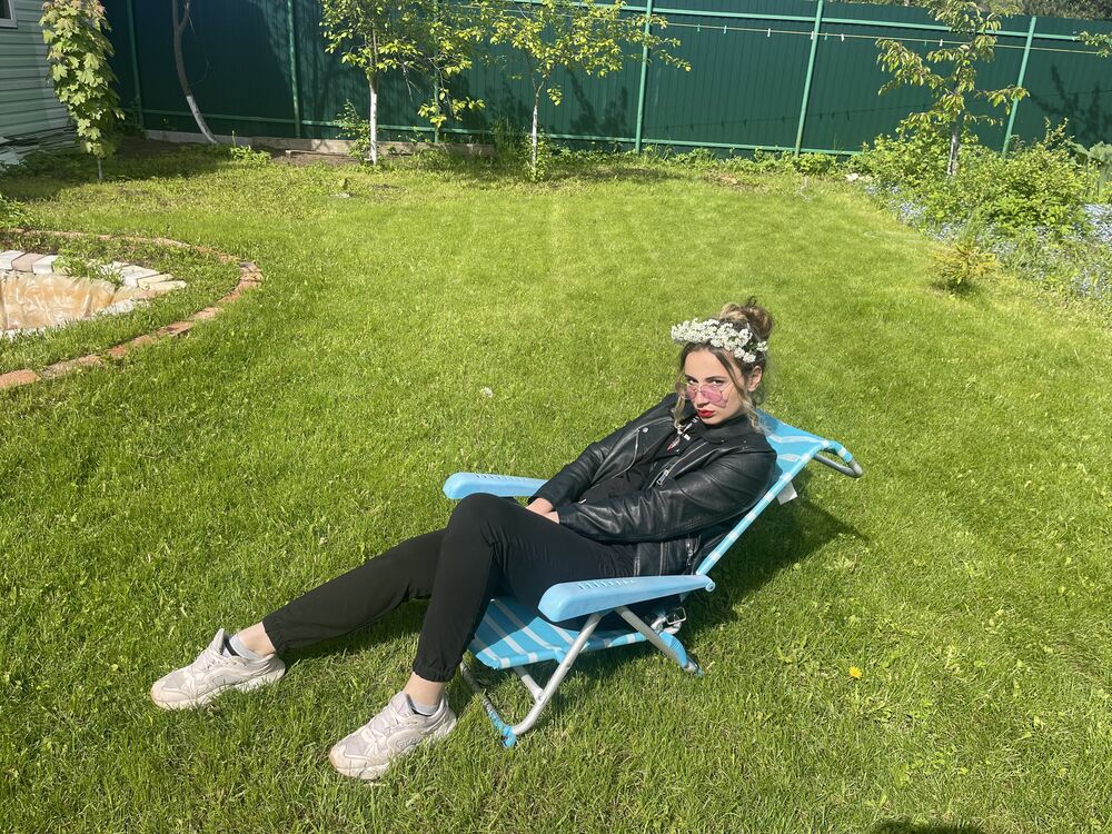  37759742  , 21 ,    -