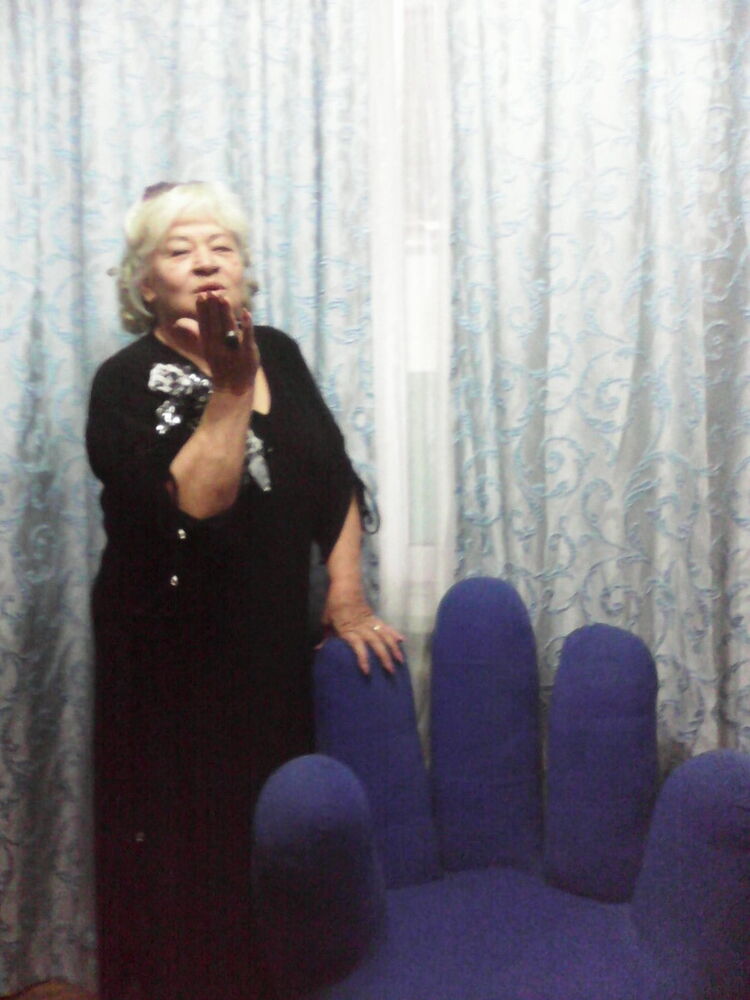  4083772  Galina, 75 ,    