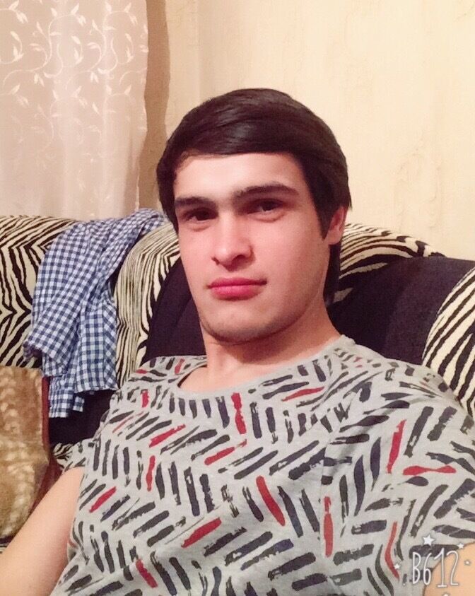  41749712  Karom, 30 ,    
