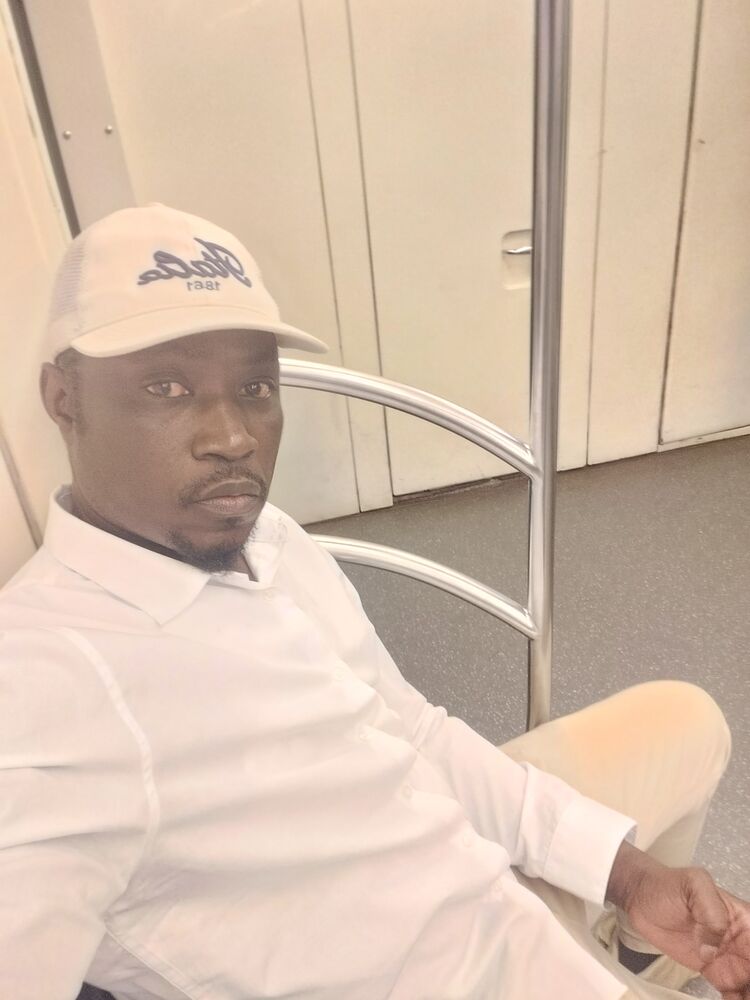 ���� 44573482 ������� Mbaye, 36 ���, ���� ���������� � ������