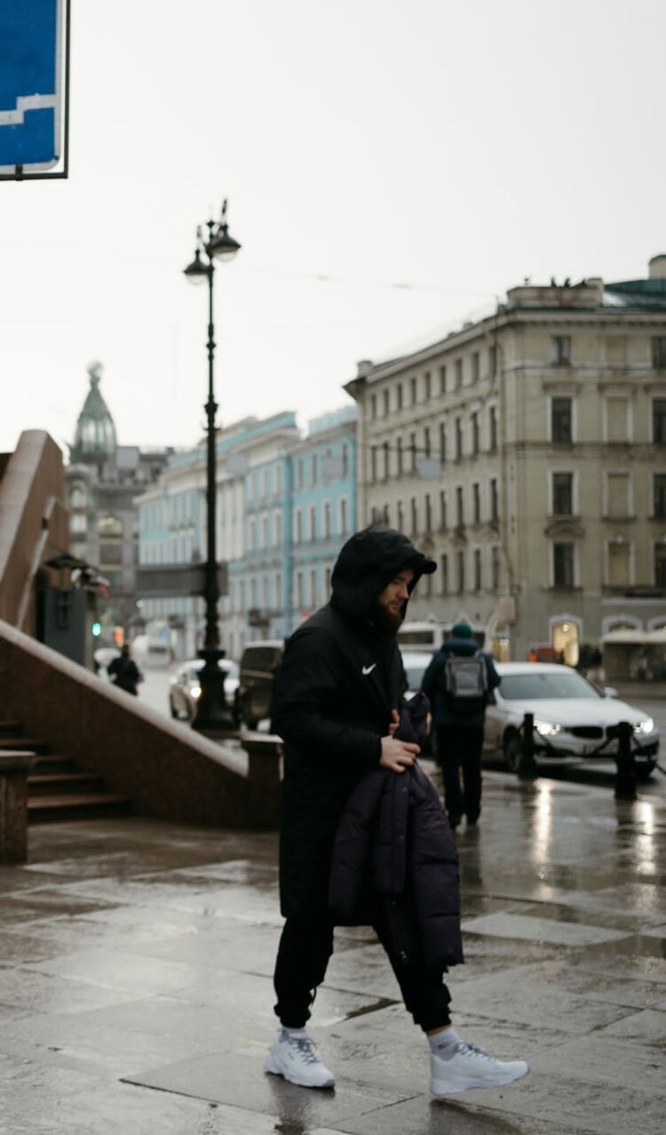  36957822  , 27 ,    -