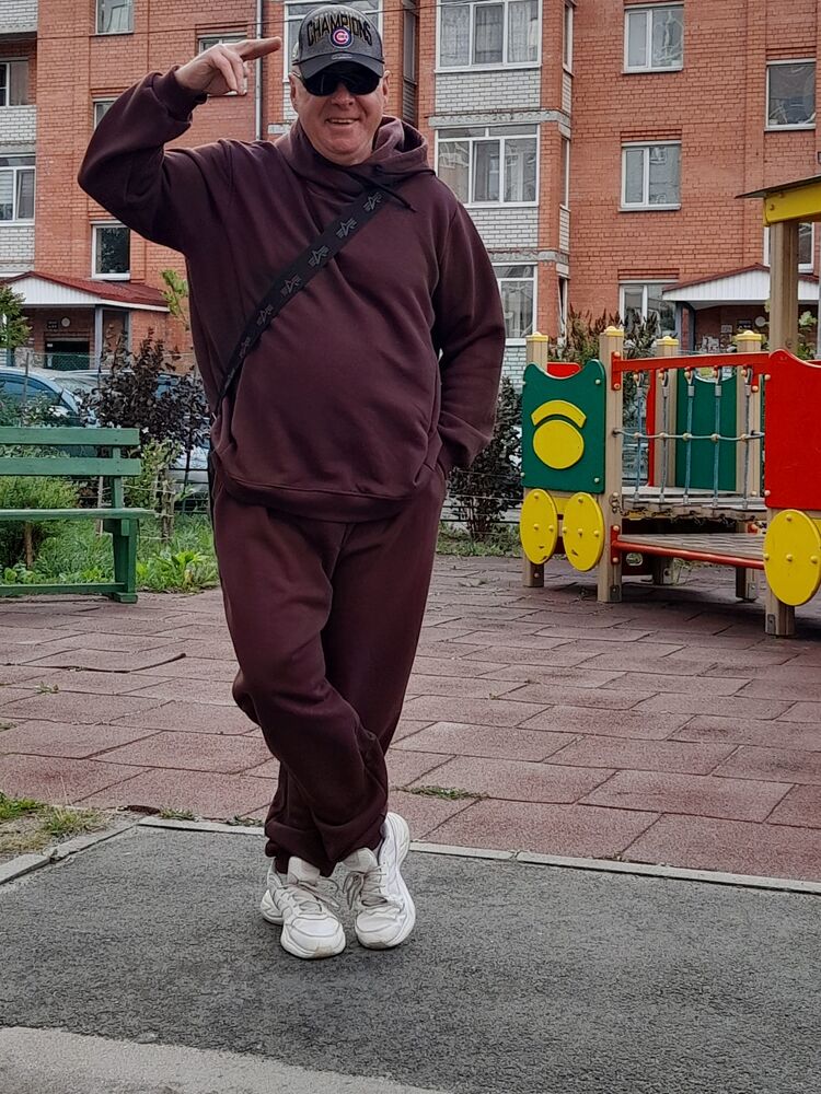  ,   Vyacheslav, 49 ,   ,   , c 