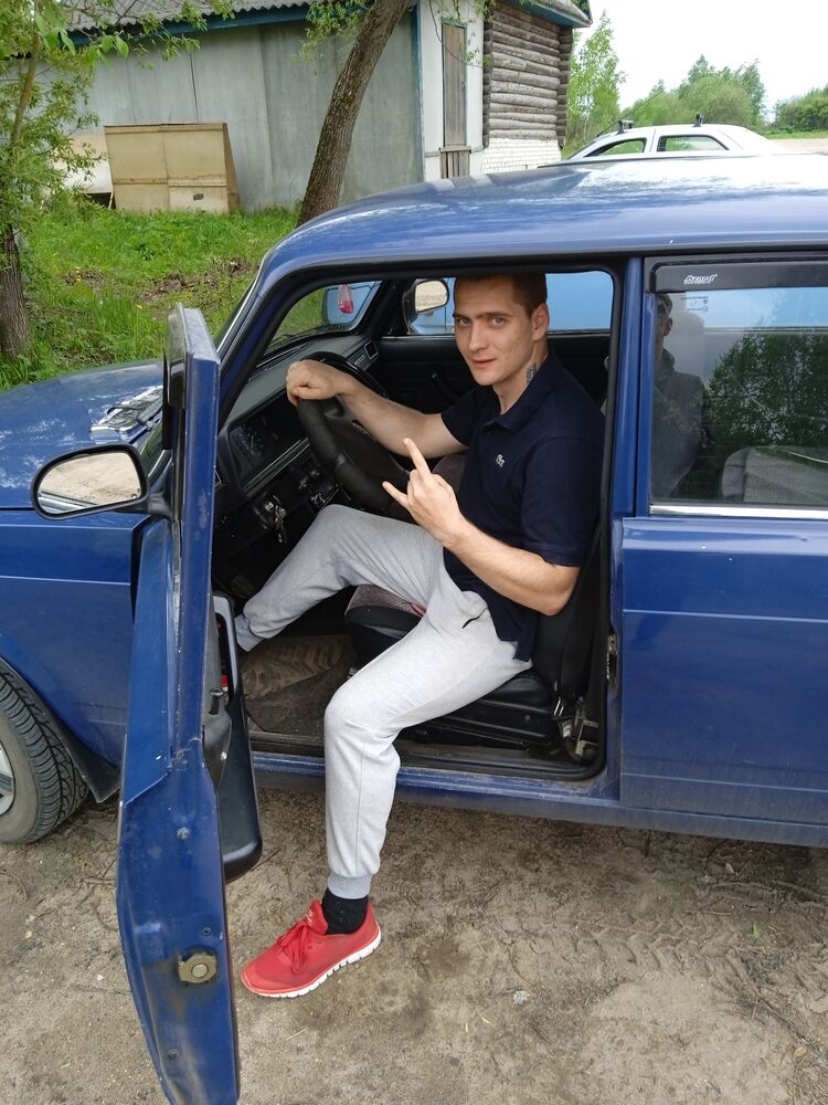  ,   Stanislav, 27 ,   ,   