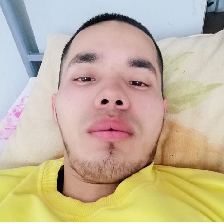  47632642  , 28 ,    