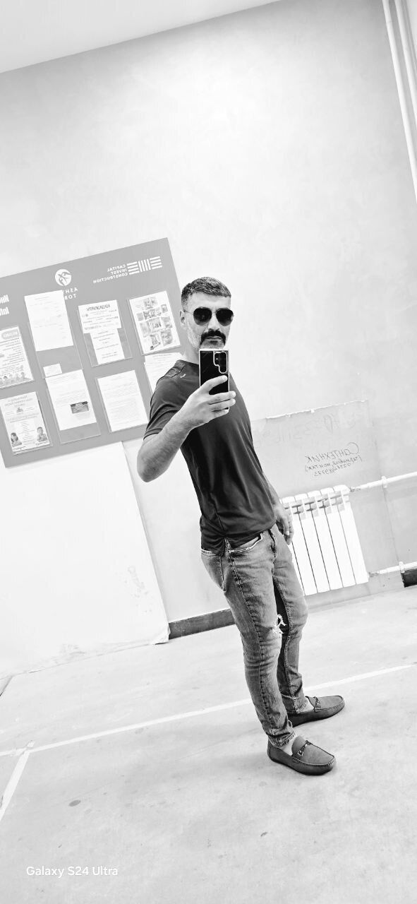  46028492  Murat, 33 ,    