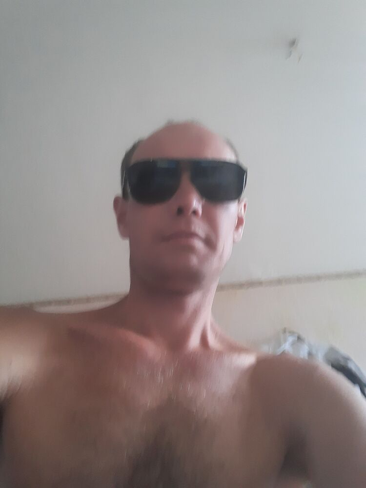  44213372  , 49 ,    