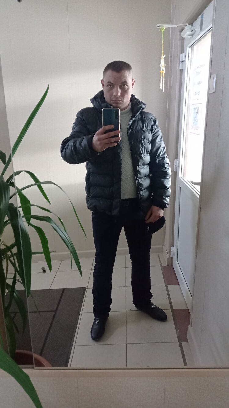  25286322  , 37 ,    