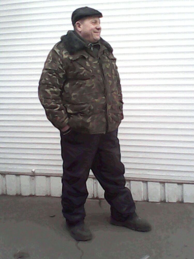  ,   Valik, 62 ,  