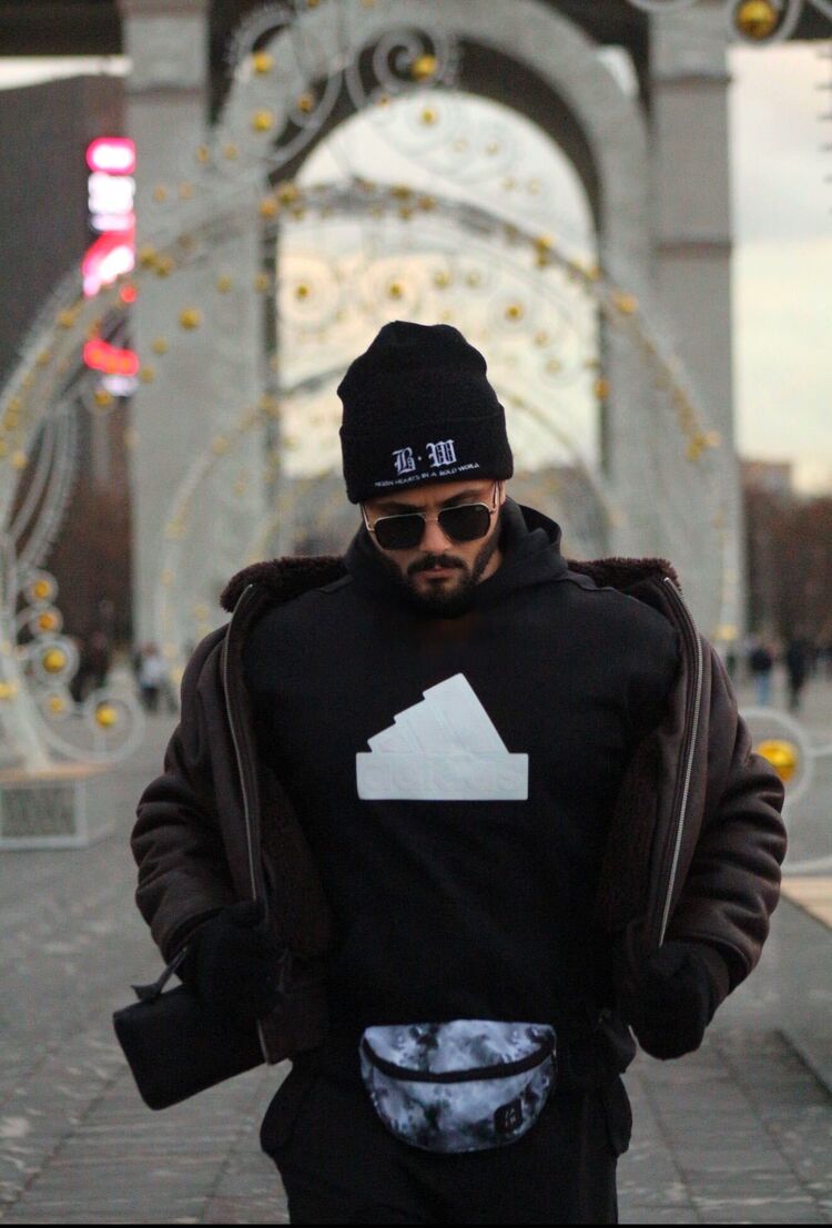  54516582  Musaab, 29 ,    