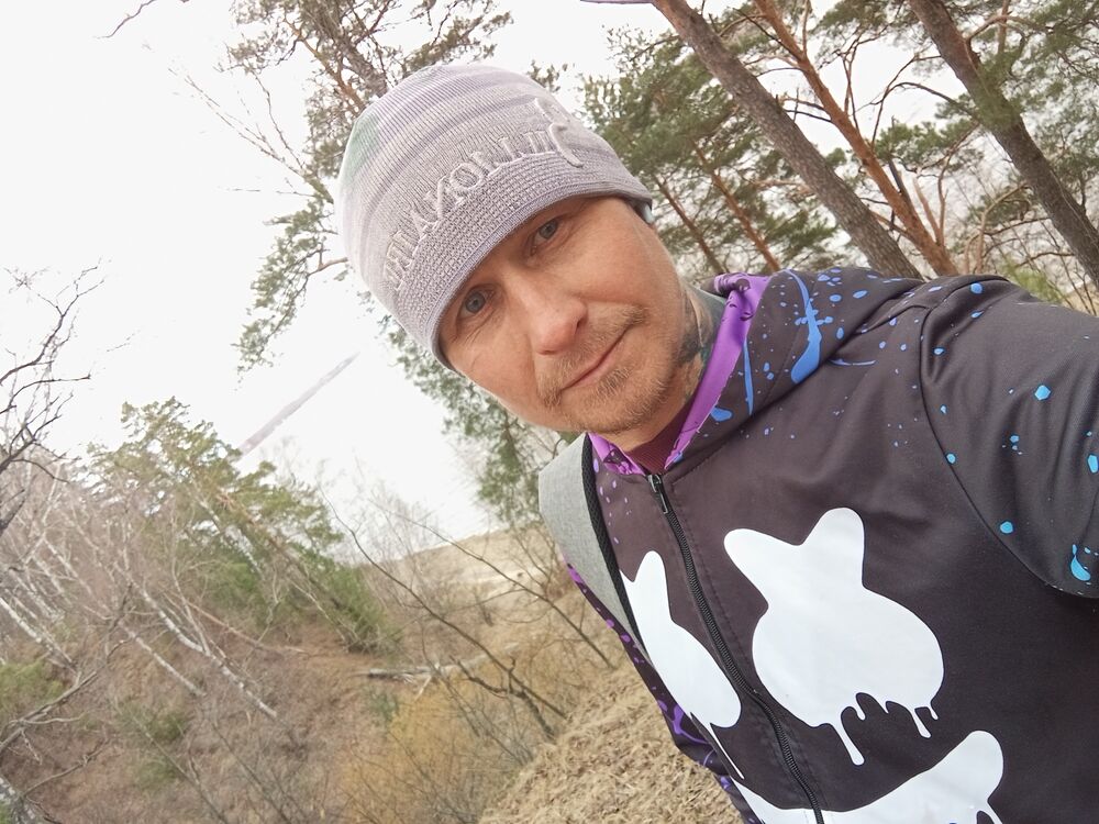  50789482  Vladimir, 35 ,    