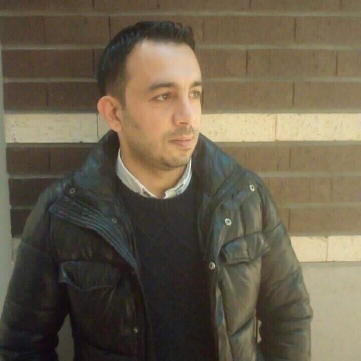  ,   Kamal, 39 ,   ,   