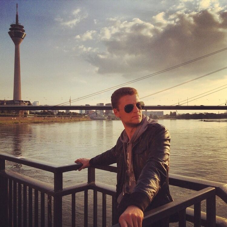  8500782  , 36 ,    -