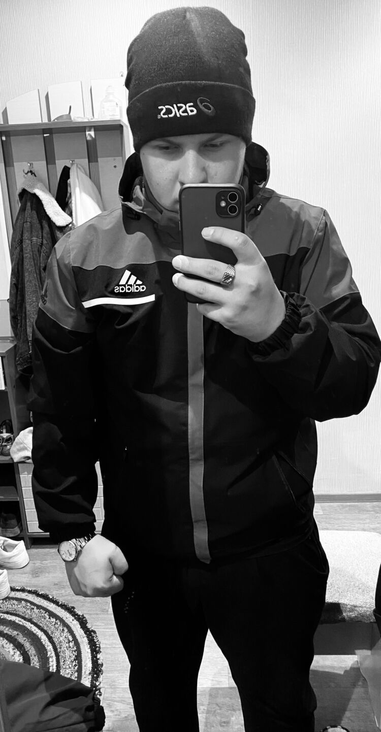  31478222  Vyacheslav, 22 ,    
