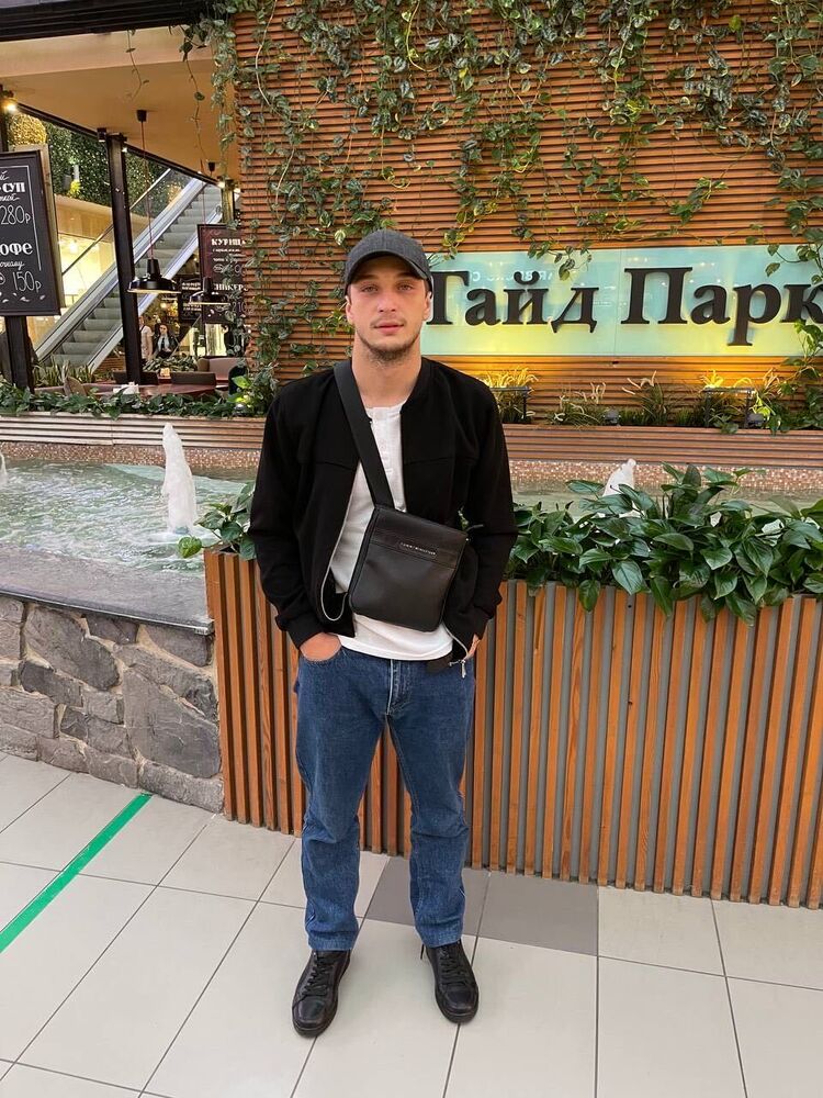  --,   , 24 ,   ,   