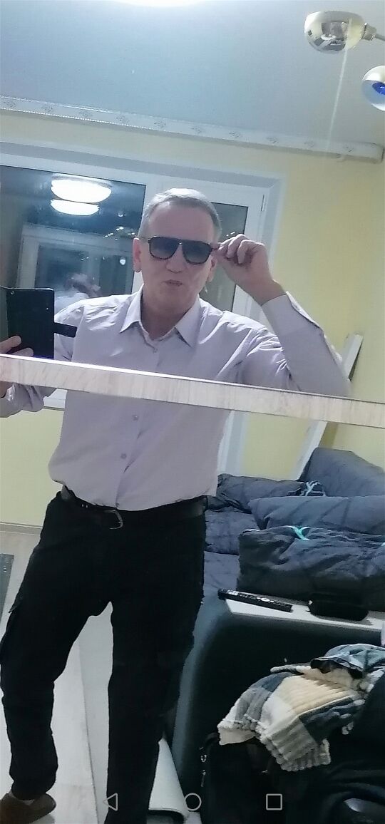  48255622  , 42 ,    