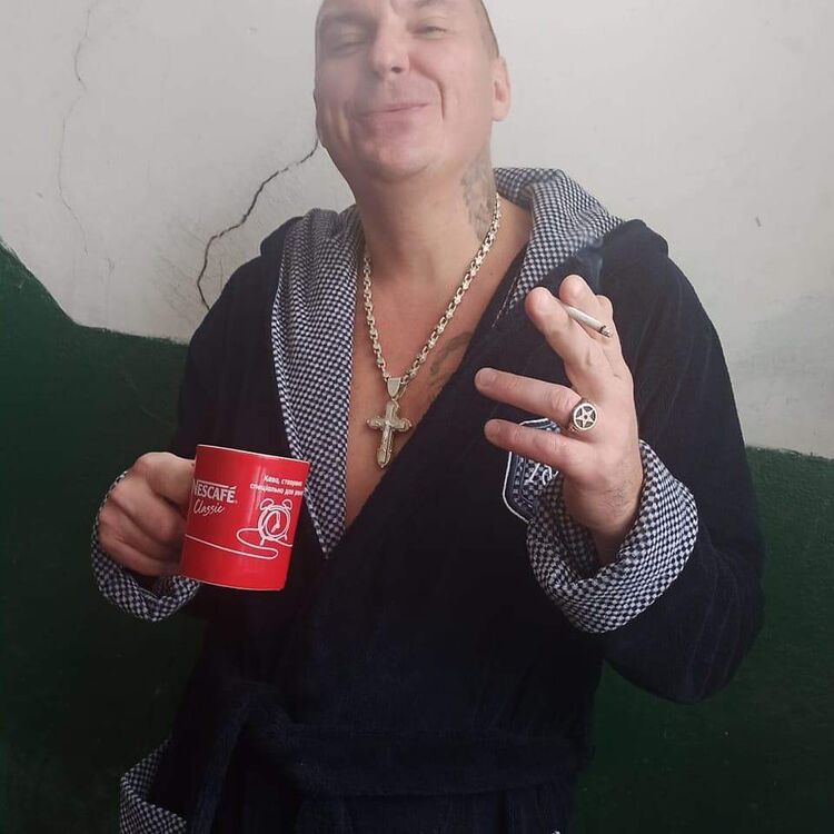  44545782  , 41 ,    