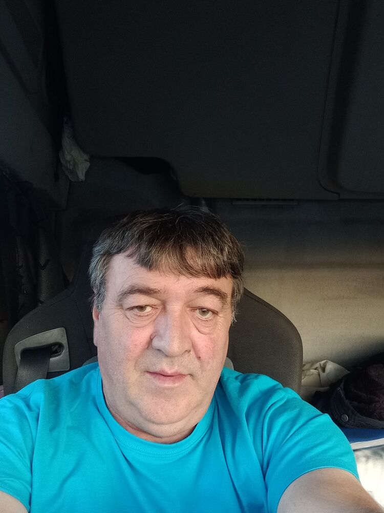  Sombor,   Dragoljub, 56 ,   ,   