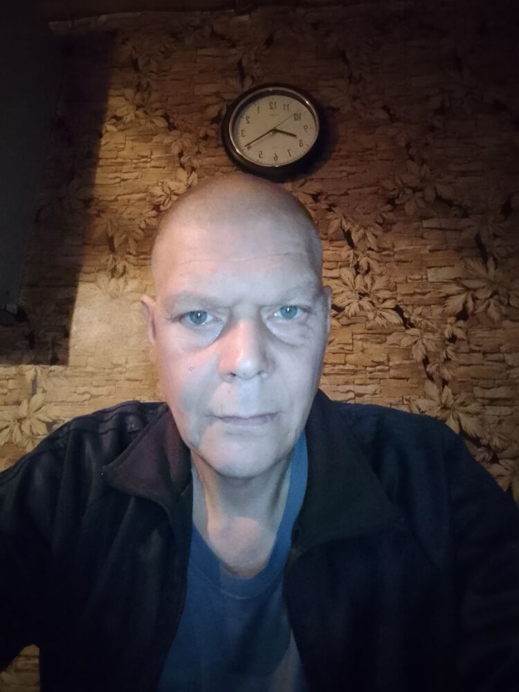  49051542  , 44 ,    