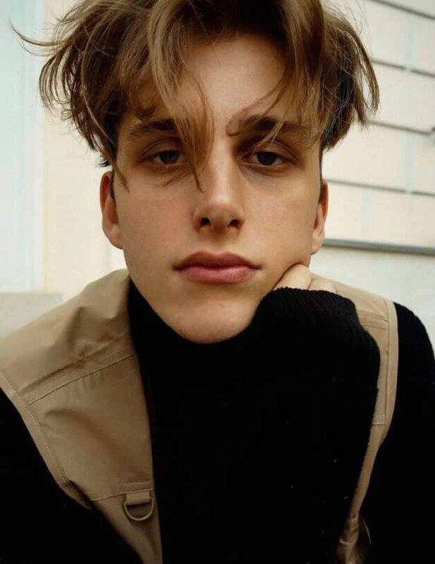 ���� 35557352 ����� �����, 23 ����, ���� ���������� � ������