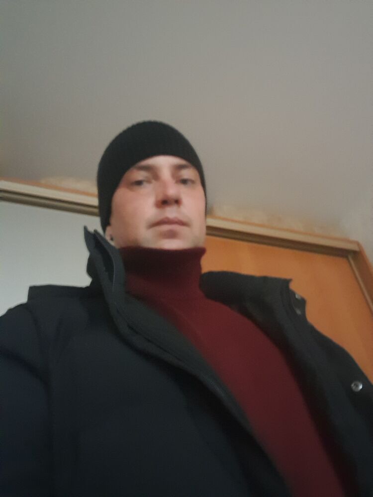  49749452  , 37 ,    -