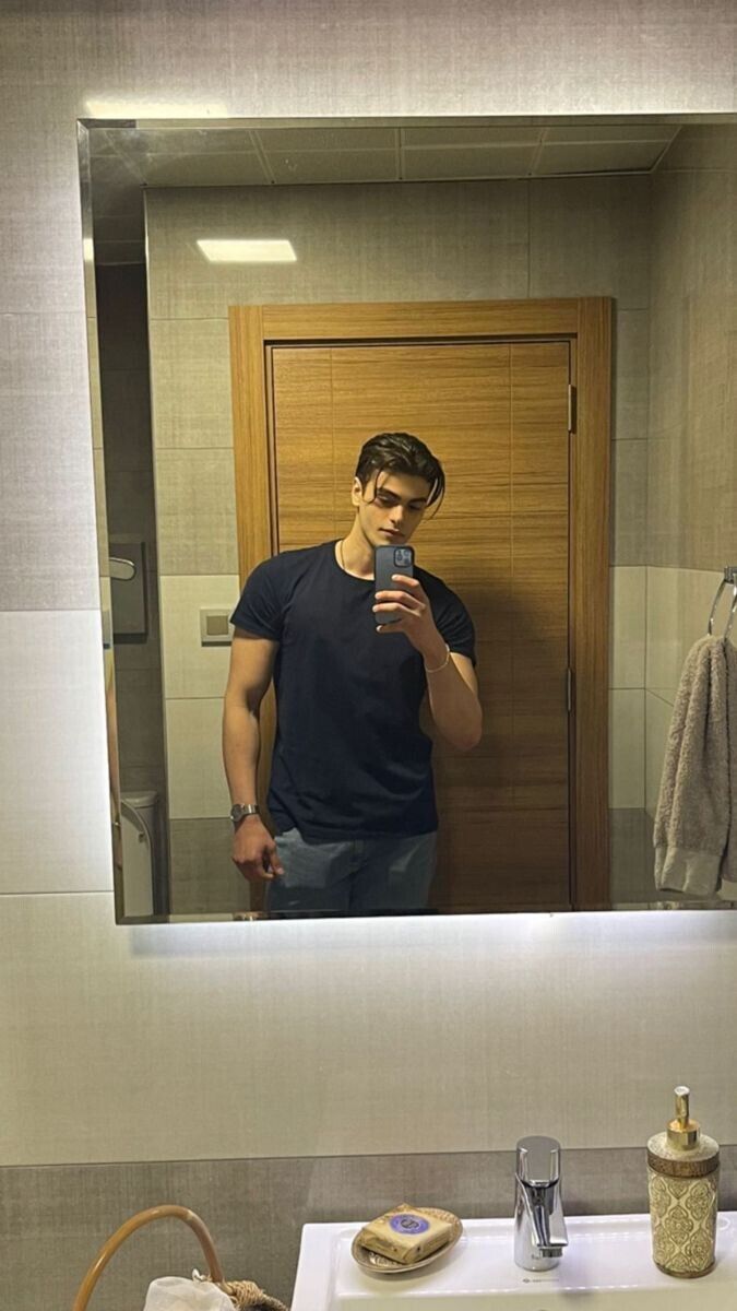 ���������� ������, ���� ������� Adam, 26 ���, ������������ ��� ������, ����� � ���������, ���������